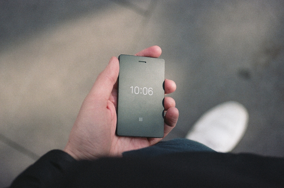 スティーブ・ジョブズ亡きいま、久々に欲しいと思った「スマホ」。