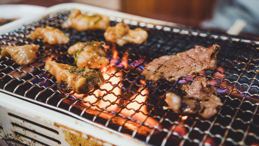 瀬戸の焼き物職人に愛されたパワーフード「ホルモン」