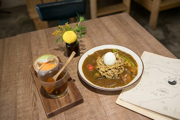 台北で人気の新カフェスタイル!ドライフラワーカフェとは?
