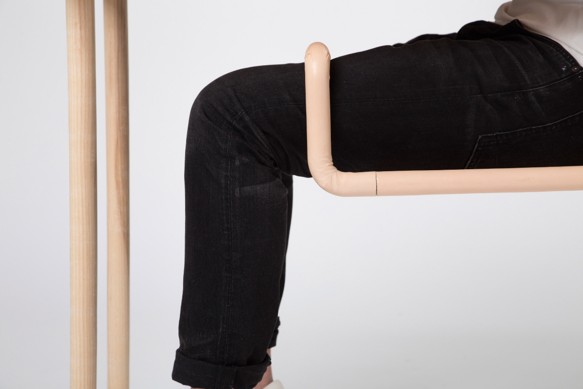 「ヒト」がいて、ようやく完成する家具