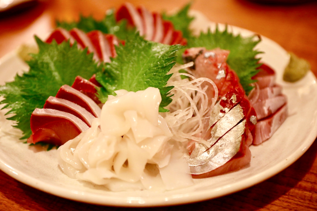 魚が衝撃的に旨くてコスパがいい、愛媛の夜