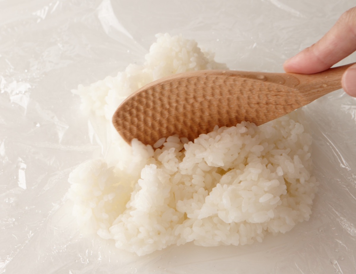 「冷凍しっぱなしゴハン」を炊きたてに復活させるワザ!