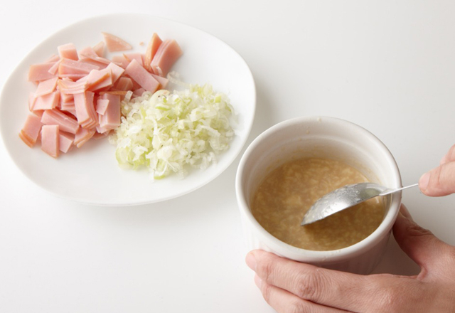 炒飯をパラッパラに炒めるヒミツ