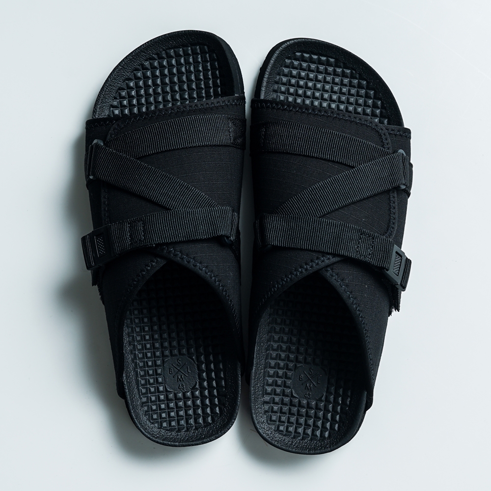 このルックスで、この価格は「買い」でしょう?