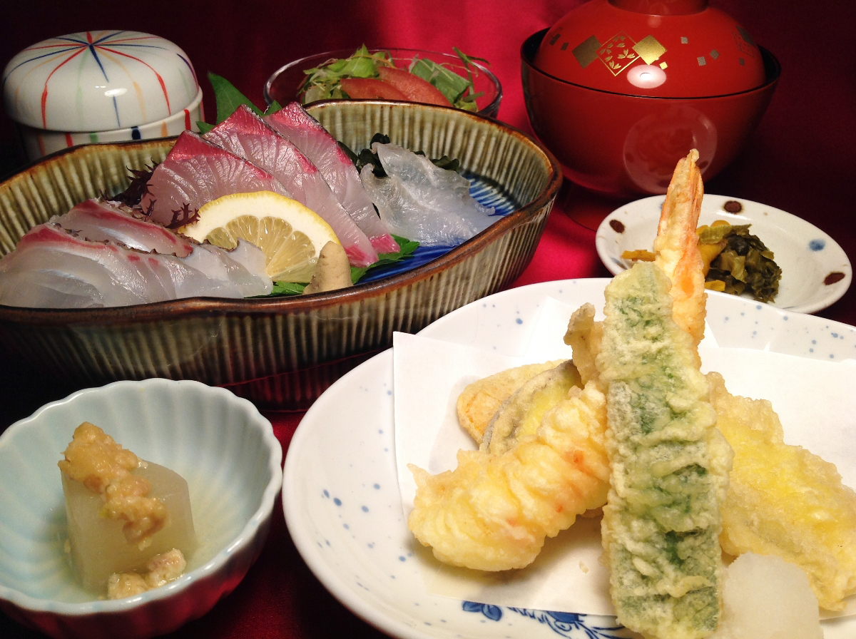 美味しいイカの穴場で地元の人に聞いた海鮮料理店まとめ
