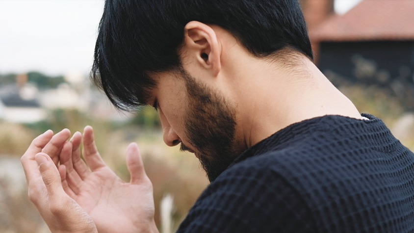 イスラム教徒の義務である1日5回の礼拝は 心の食事 Tabi Labo