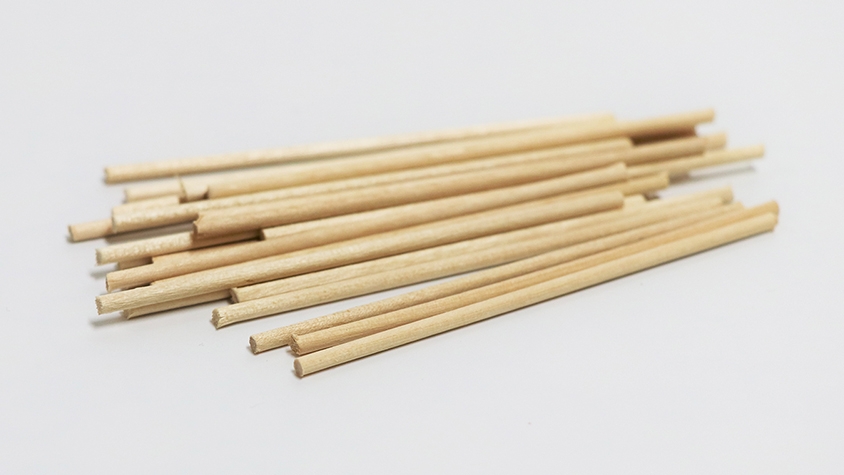 創業60年の爪楊枝会社が本気で作った「非接触棒」 | TABI LABO