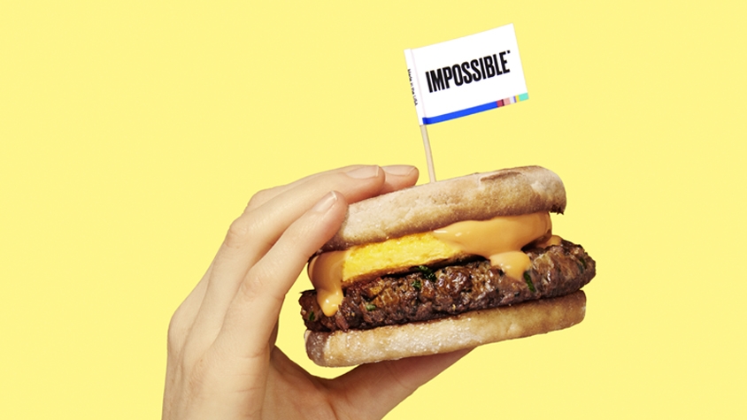 「Impossible Burger」が学校給食メニューに！