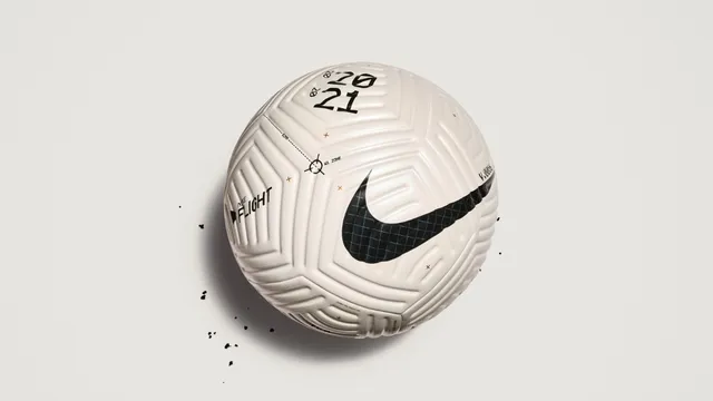 Nike が 正確に飛ぶサッカーボール を開発 Tabi Labo