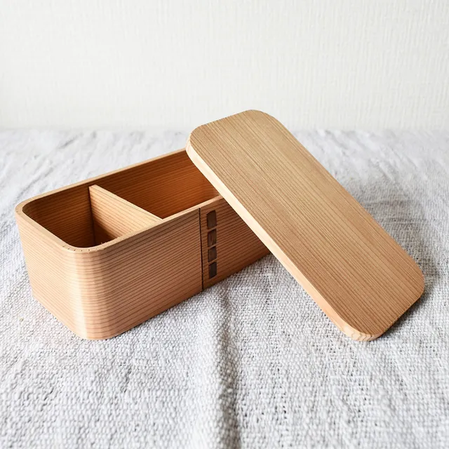 福岡「博多曲物」の角形一段弁当箱