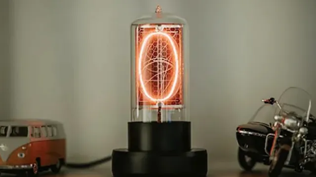 ウクライナの職人が往時の技術で現代に復活！存在感ある1桁表示の