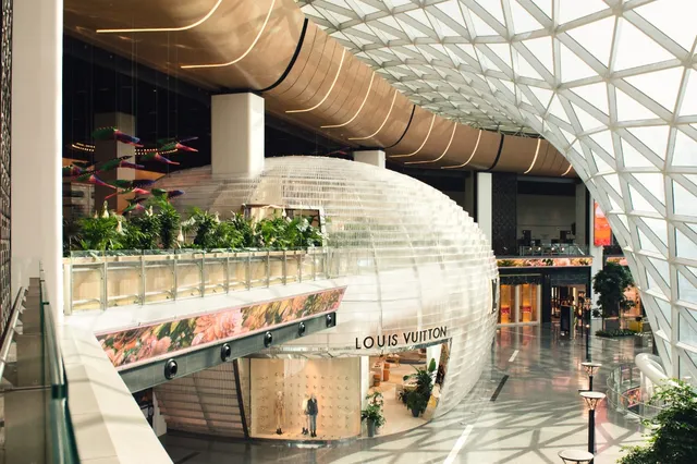 Louis Vuitton」がドーハ・ハマド国際空港にラウンジをオープン